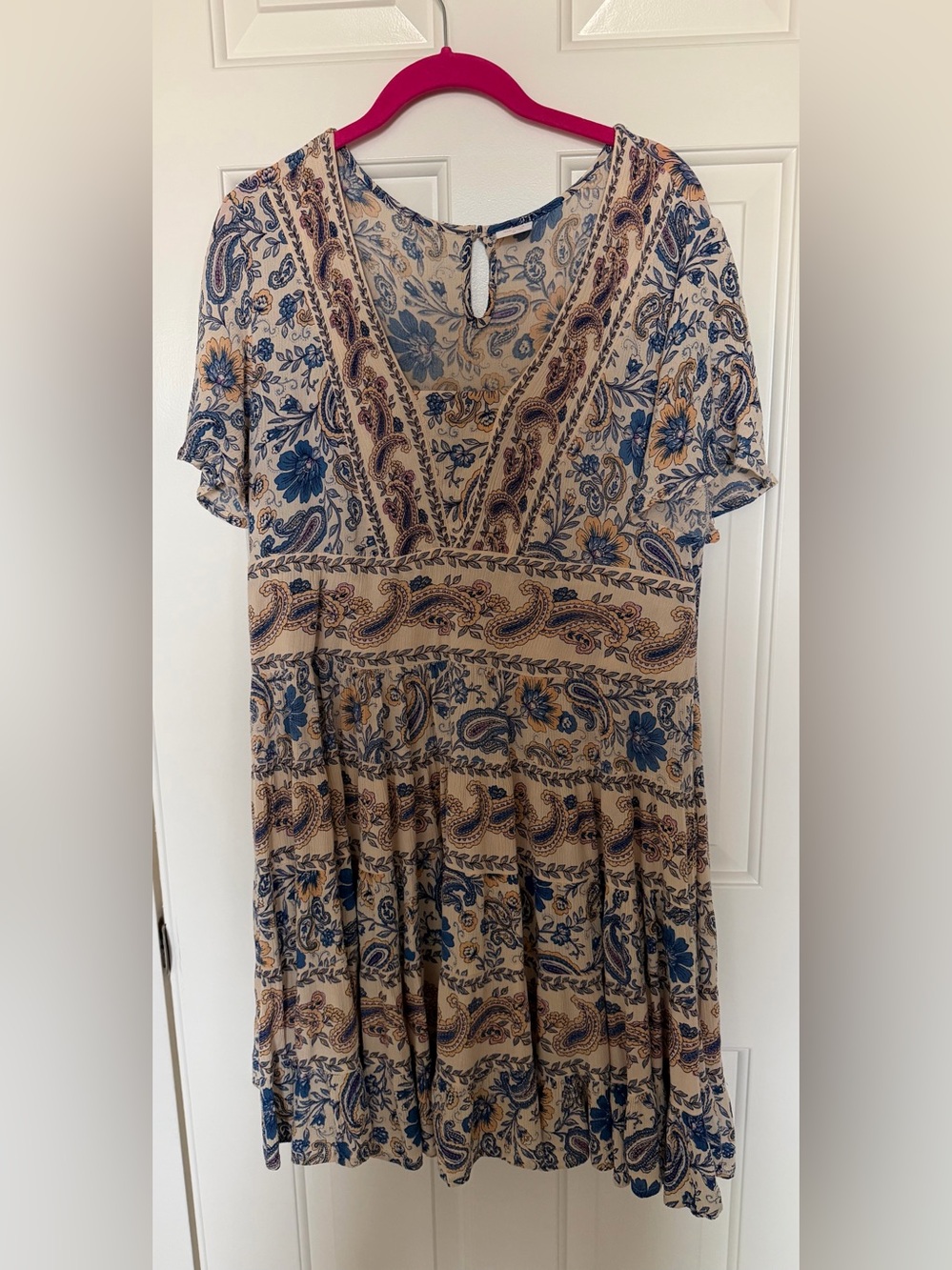 Bila Paisley Floral V-Neck Dress in Beige and Navy